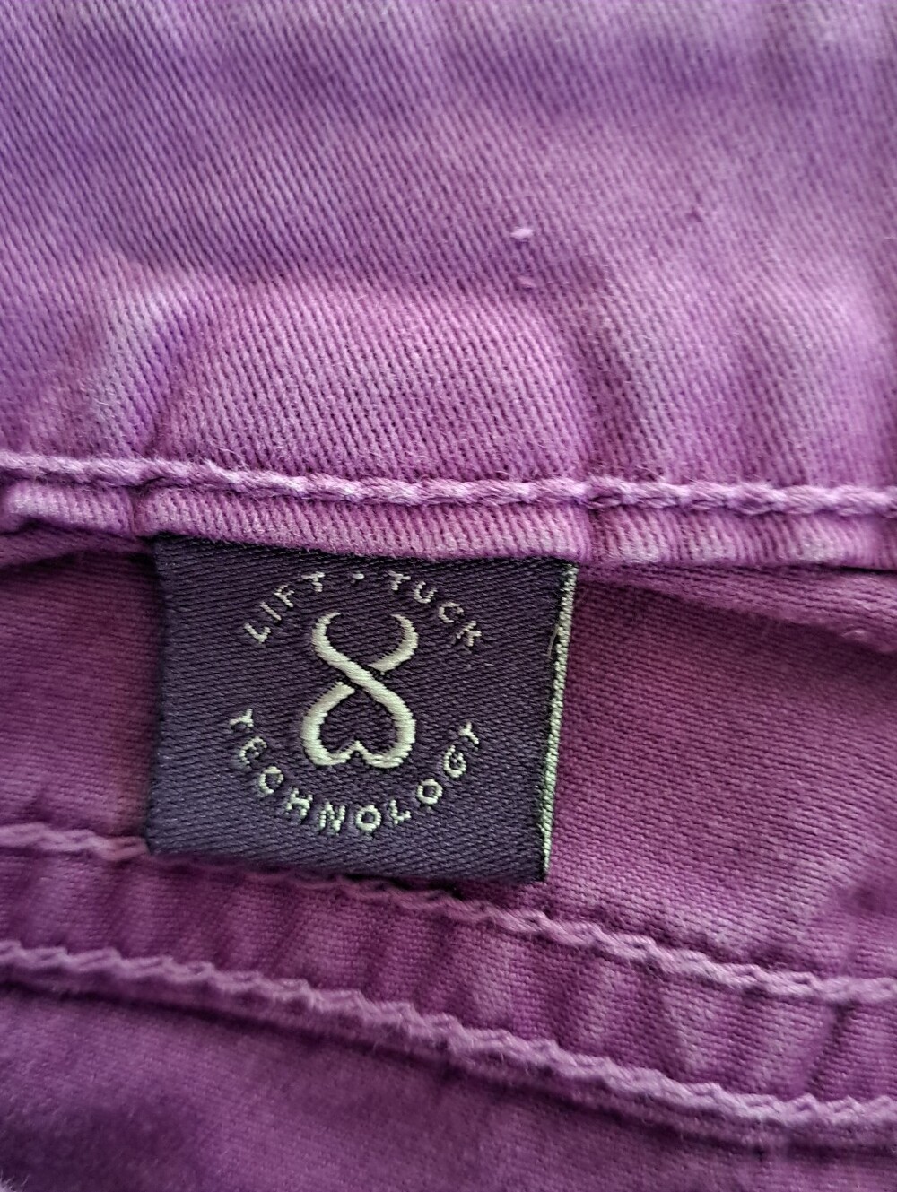 NYDJ Light Eggplant Color Size 8 Ankle Jeans with TUMMY TUCK TECHNOLOGY - Picture 6 of 7